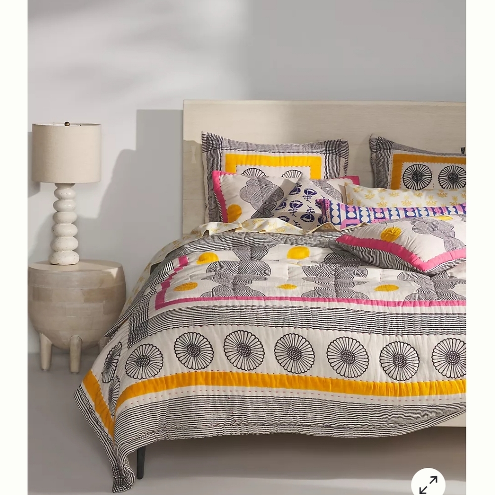 Jen Hewett Blockprinted Serenity Quilt - King